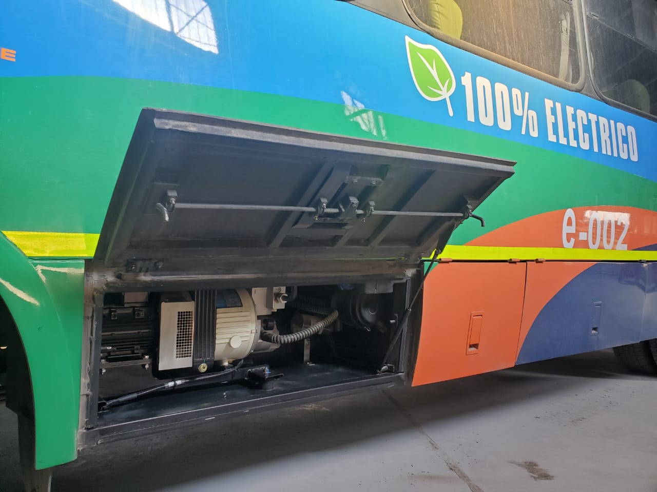 Vane compressors for Electric buses